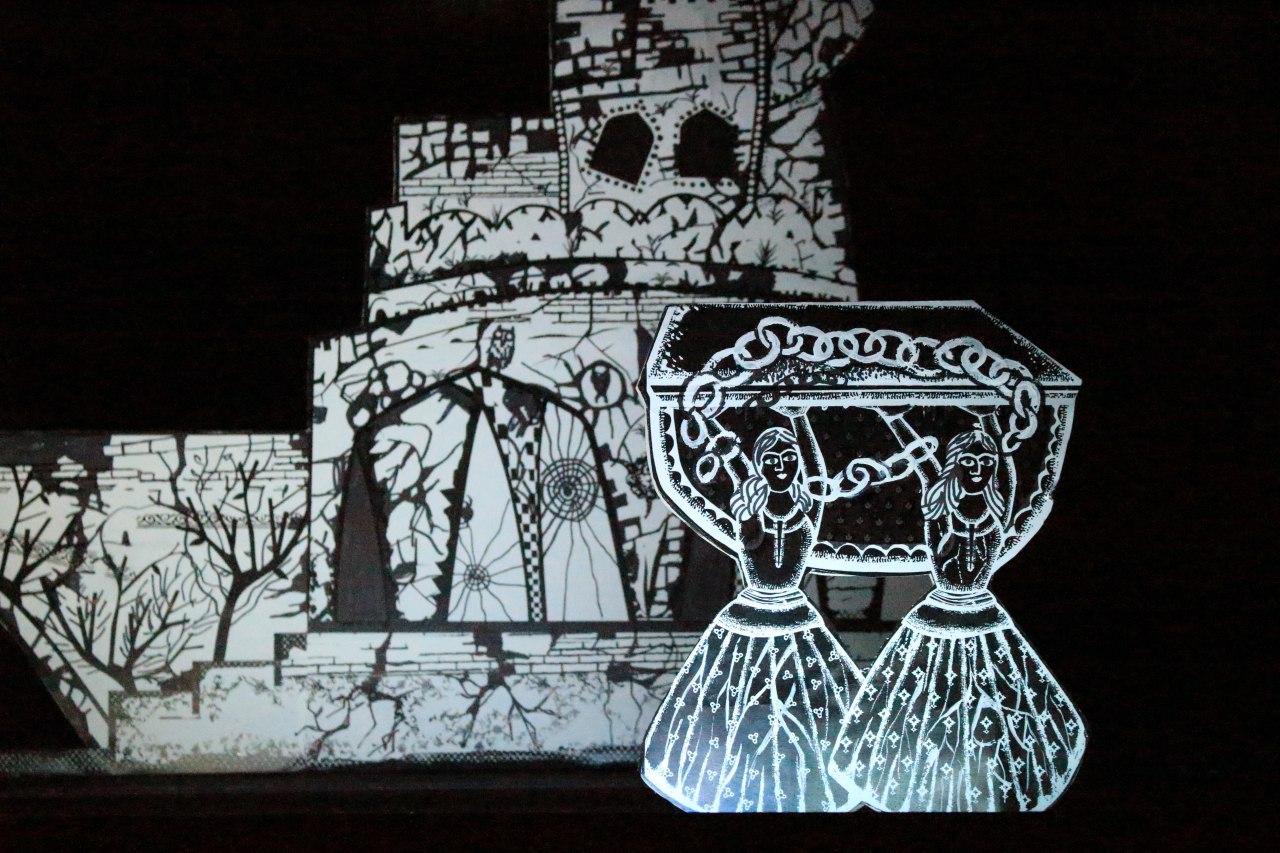 12 Simin and Farzan, a puppet theatre