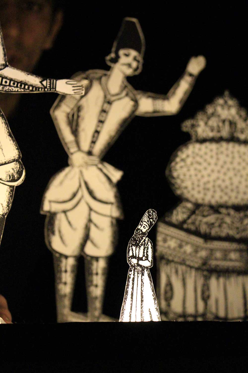 16 Simin and Farzan, a puppet theatre