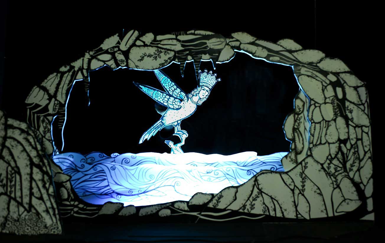 22 Simin and Farzan, a puppet theatre