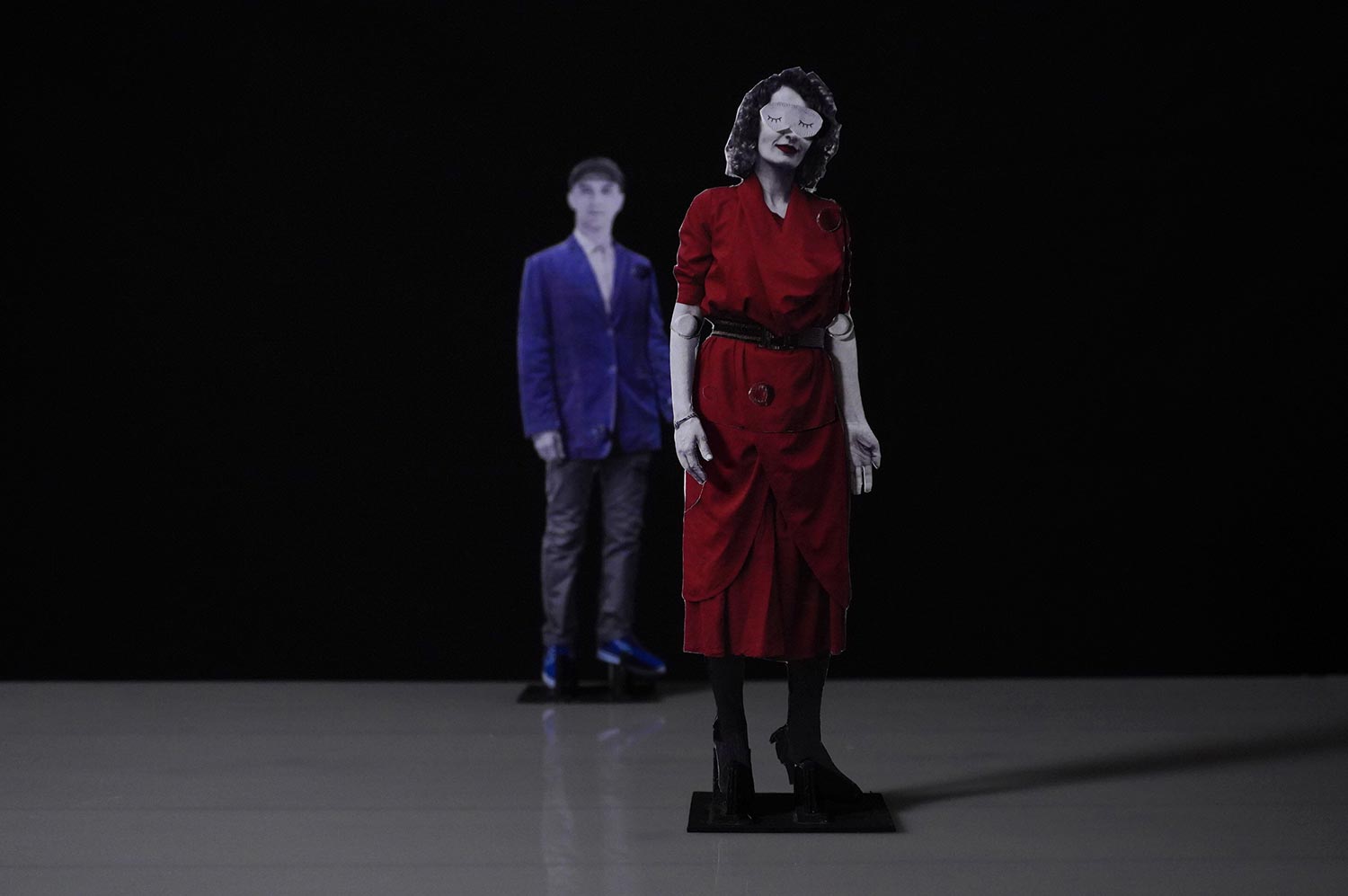 1 Faces and Dreams, a puppet theatre